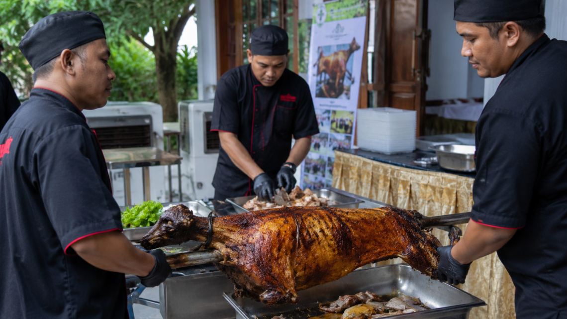 paket aqiqah kambing guling mewah untuk acara syukuran 2026