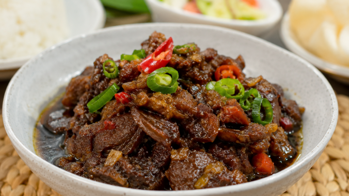 krengsengan kambing aqiqah dengan daging tanpa tulang
